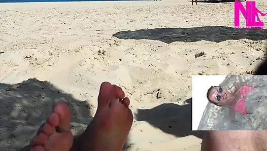 Miniatura de Me cosquillas en los pies en la playa