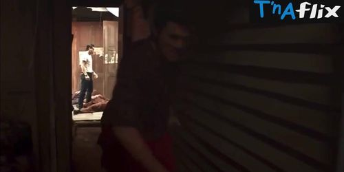 Miniatura de Arisa Roddoyboon Breasts Scene in The Gangster