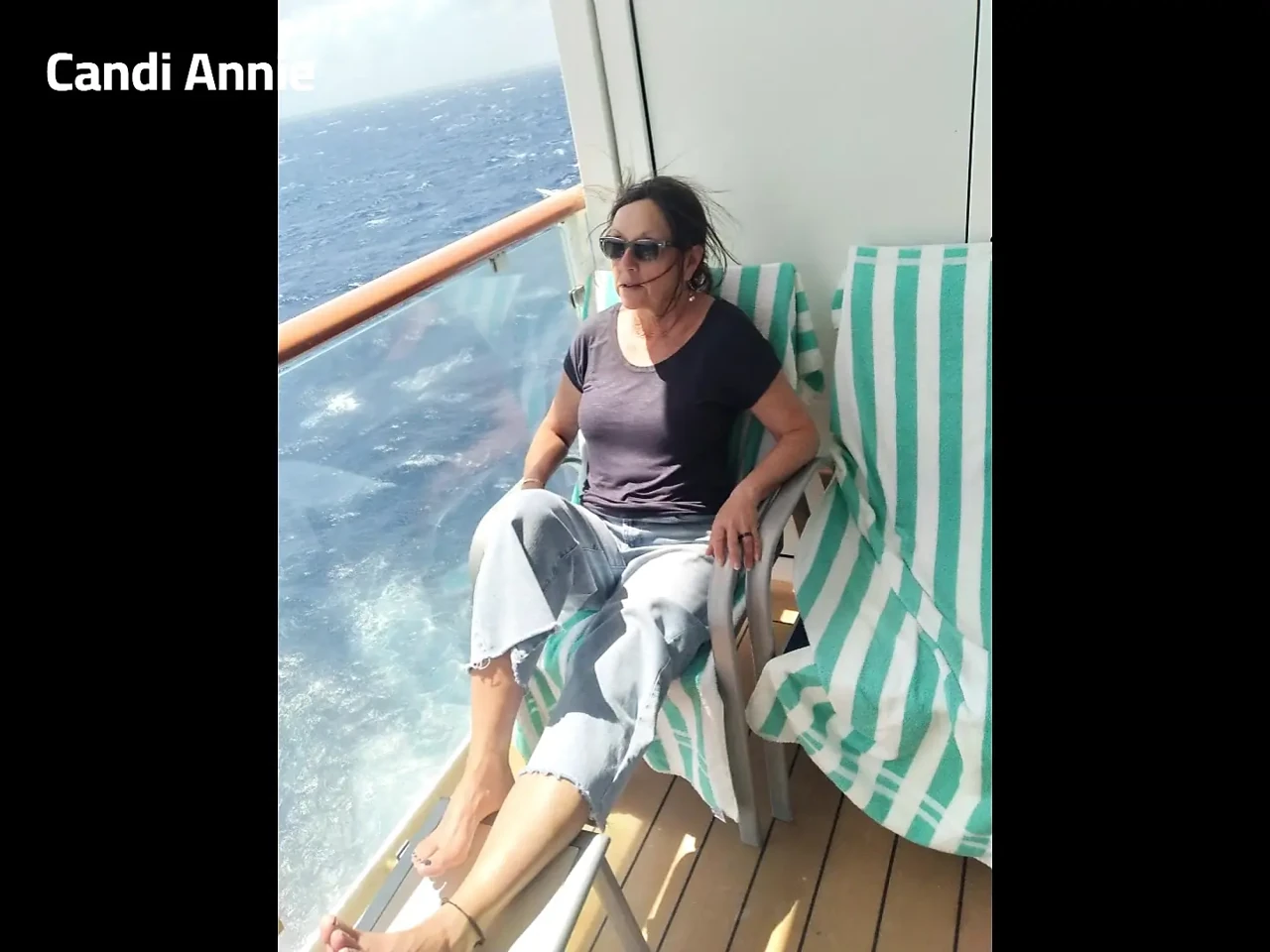 Miniatura de Crucero Por El Caribe Con Sexy MILF GILF Candi Annie