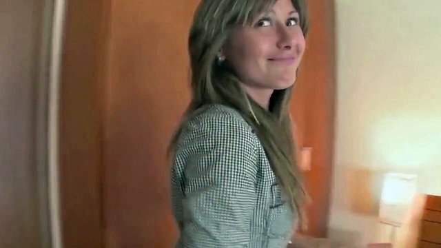 Miniatura de Blonde Babysitter with Tiny Tits Pounds Dildo Deep Before Massive Ass Takes Brutal Anal Pounding in Ste
