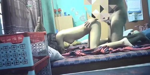 Miniatura de Tamil Girl In Saari Giving Her Her Lover First Time Sex