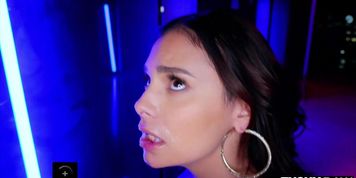 Miniatura de Elegant brunette explores intense anal pleasure (Mick Blue, Violet Starr)
