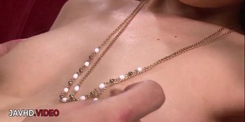 Miniatura de Erena Aiharas Sensual Blowjob Leads to Passionate Cowgirl Ride