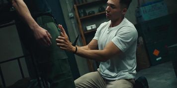 Miniatura de Straight Guy Pranked - Ruslan Angelo Time Stop Gay Sex