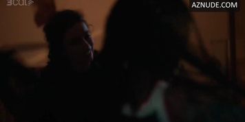 Miniatura de Tamara Ndong Lesbian Scene in Jo Mai Mai