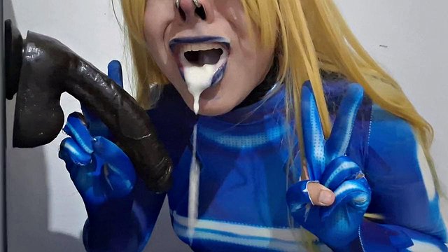 Miniatura de Fermerino's Cute Samus Femboy in BDSM Nosehook, Sloppy Deepthroat Blowjob on
