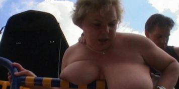 Miniatura de Big Boob Mature Granny