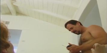 Miniatura de Consenting Couple's Threesome: Wife Shares Hubby With Friend