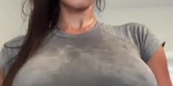 Miniatura de Big Tittie Latina Working Out