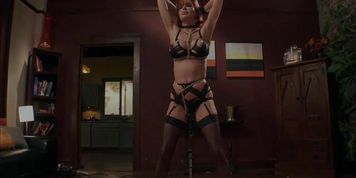 Miniatura de MILF trainee anal fucked and jizzed (Veronica Avluv)
