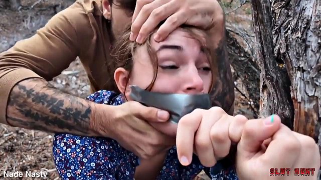Miniatura de Lost Cutie Juniper Ren Wrecked in Group Sex Cumshot
