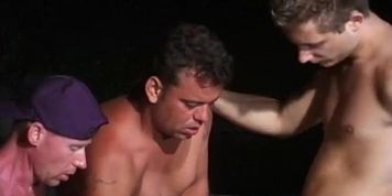 Miniatura de Big Boobs Blowbang With Busty Amateur