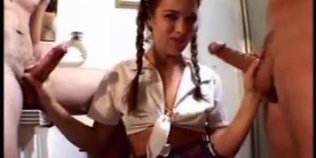 Miniatura de Sabrina jade giving handjobs