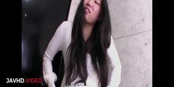 Miniatura de Momoi Sanae Takes a Hardcore Creampie in Wild Japanese Porn