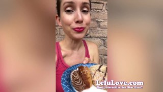 Miniatura de Quick behind the scenes blowjob, mirror flexing, BIG junk day eats, naked & more - Lelu Love