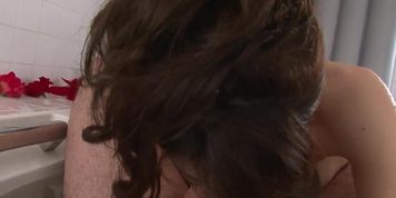Miniatura de Japanese milfs blow job
