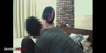 Miniatura de Hardcore Jav Girl Mahiru Mounts Him As Toys Drive Pleasure Till Their Kinky Climax Milf