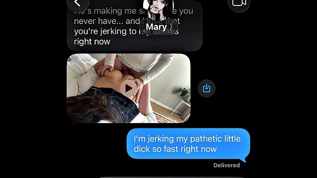Miniatura de POV Sexting Session with Dee Dee Deluxe, Delimbre, Mary Barrie, Niiaa1, and No