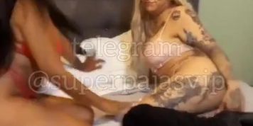 Miniatura de Peruvian Mature Lesbians