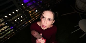 Miniatura de Stepsisters First Interracial Blowjob (daisy pheonix, lola bonita, lux orchid, reina heart, toni camille)