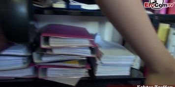 Miniatura de Milf Colleague In Pantyhose Has Sex At Work