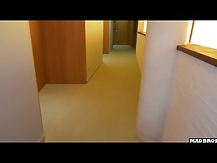 Miniatura de argentinian big tits girl invites us in her house to get pounded anal and dp all day !!!