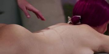Miniatura de Hot-Stone Massage Turns Intimate (Charlotte Sins, Scarlett Bloom, addison vodka, aj applegate, alice holic, raven thick, sexboymx, sisi rose)