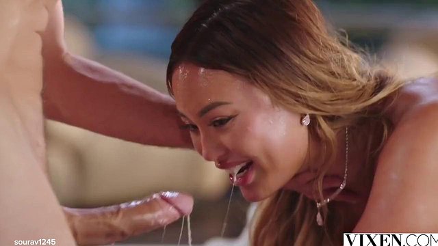 Miniatura de Kazumi Squirts Fucks Lucie Theodorova While Squirting