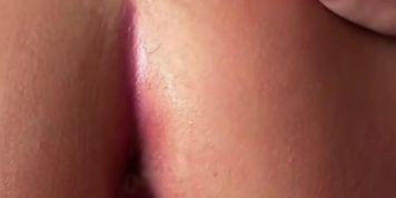 Miniatura de Close-up view of creampie in Asian woman (Andy Savage)