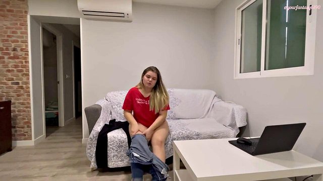 Miniatura de Big Butt Latina Farts on Him