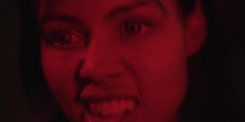 Miniatura de Lesbian Vampire Encounter (Canela Skin)