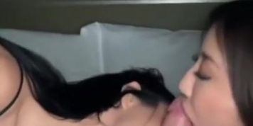 Miniatura de Threesome With Intense Passion (Jennifer White, Maximo Garcia, Nicole Doshi)