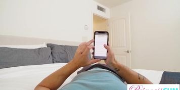 Miniatura de Skinny Brunette Steals Stepbro Creampie (Liz Jordan, Nathan Bronson)