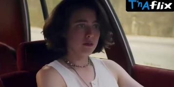 Miniatura de Margaret Qualley Lesbian, Butt Scene in Drive-away Dolls