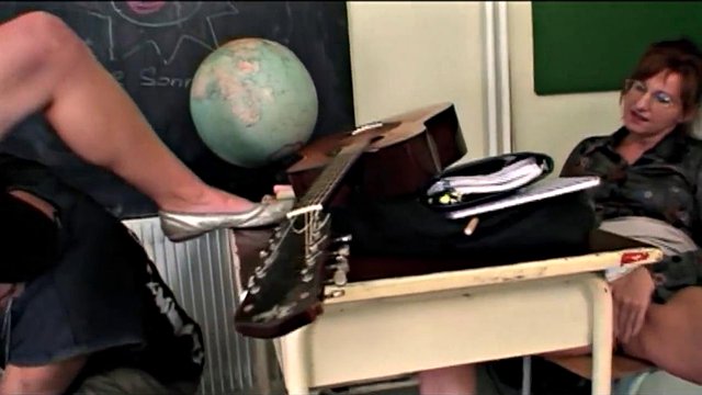 Miniatura de Big Cock College Pussy Threesome
