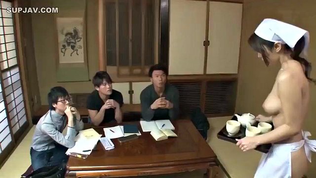 Miniatura de Ayumi Shinoda Readies Big Ass for Stepfather-in-Law Anal