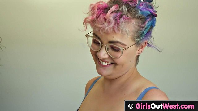 Miniatura de Hairy Big-Tits Orgasms from Cunnilingus and Anal Fingering