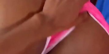 Miniatura de Sharing a hotel room with my stepsis and stepmom-Creampie