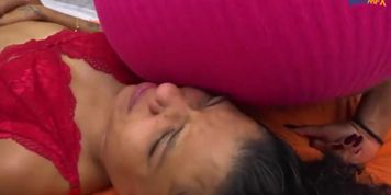 Miniatura de Hot Latina BBW Facesitting Punishment - Lesbian Farting Lesson