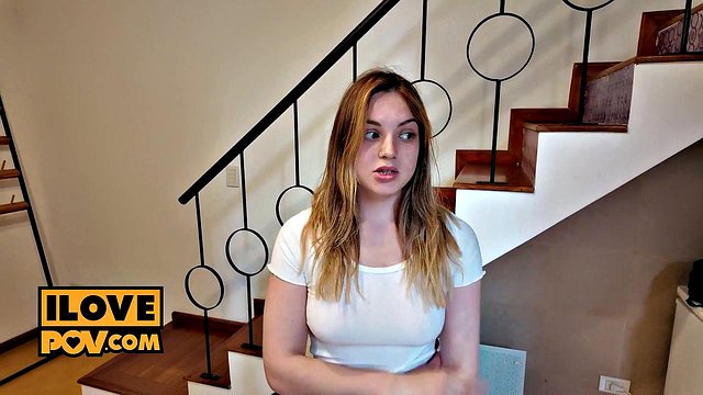 Miniatura de Neighbor's Hardcore Redhead Blowjob POV