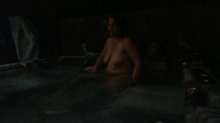 Miniatura de Deep Fucking BBW Milf in Hot Tub pt. 1 - Multiple Body Rocking Orgasms