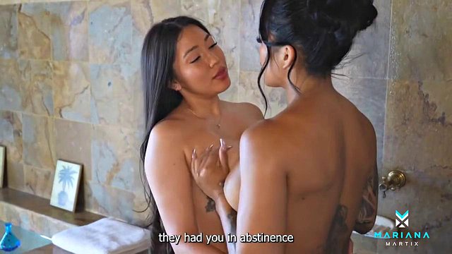 Miniatura de BIG TITS LESBIAN SHOWER FUCK