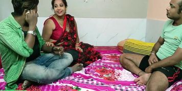 Miniatura de Desi Randi Wife Sharing sex with Ex Husband! Threesome Sex