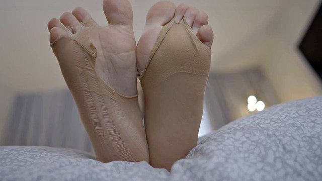 Miniatura de Jasmine Rouge's Mature Tease in Sheer Nylon Nylons and Feet