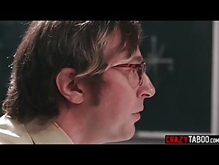 Miniatura de a slacker student giving sloppy blowjob to her grouchy teacher chad alva