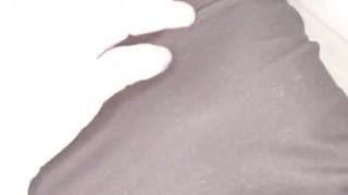 Miniatura de 【主観チクニー】服2枚越しでもわかるぽっちりちくび 寒くても気持ちよくなりたい Japanese nipple masturbation orgasm