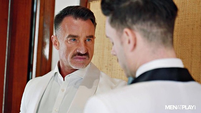 Miniatura de Gay Butler Service 5