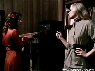 Miniatura de vintage lesbians from 1973 lick pussy