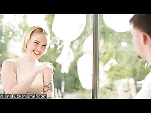 Miniatura de greta foss greta foss passes her stepbrother’s anal examination
