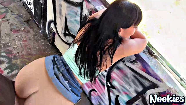 Miniatura de Alexa Mink Big-Tits Blowjob Outdoors